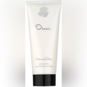Oscar de la Renta Body Lotion
